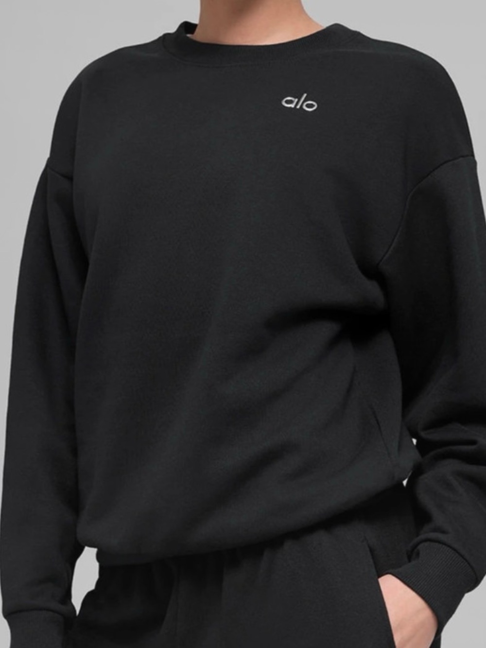 ALO Accolade Crewneck Pullover